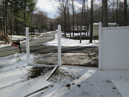 Fence Damage 2 001 (640x480).jpg