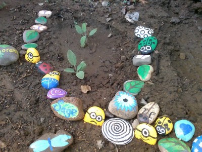 garden stone minions.jpg